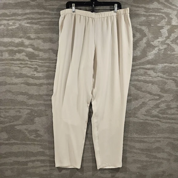 Eileen Fisher Ivory 100% Silk Pull On Pants Pockets Lined Lightweight Tapered - Picture 2 of 12